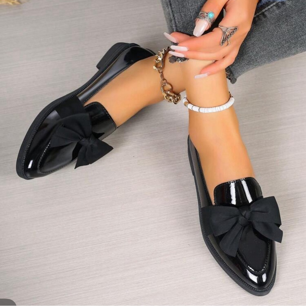 Women flat loafers